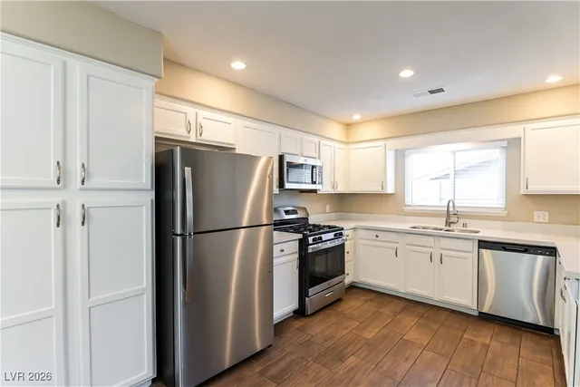 $2,065 | 613 Fernbrook Drive, Henderson, NV 89002