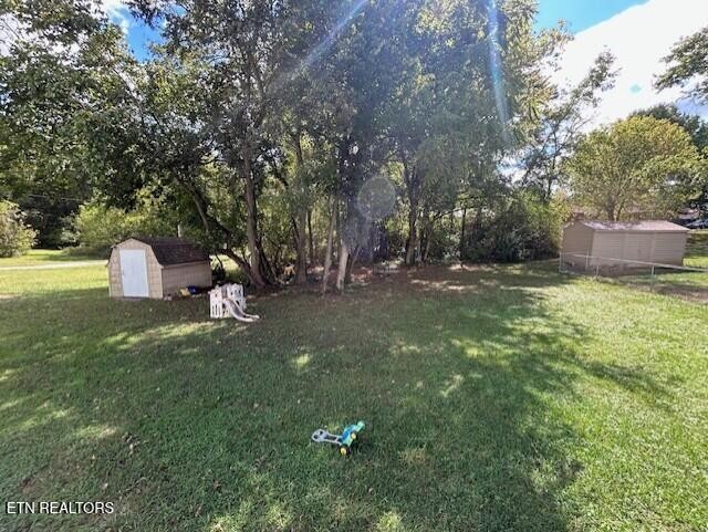 405 Cooper Street Etowah, TN 37331 - Photo 14 of 17