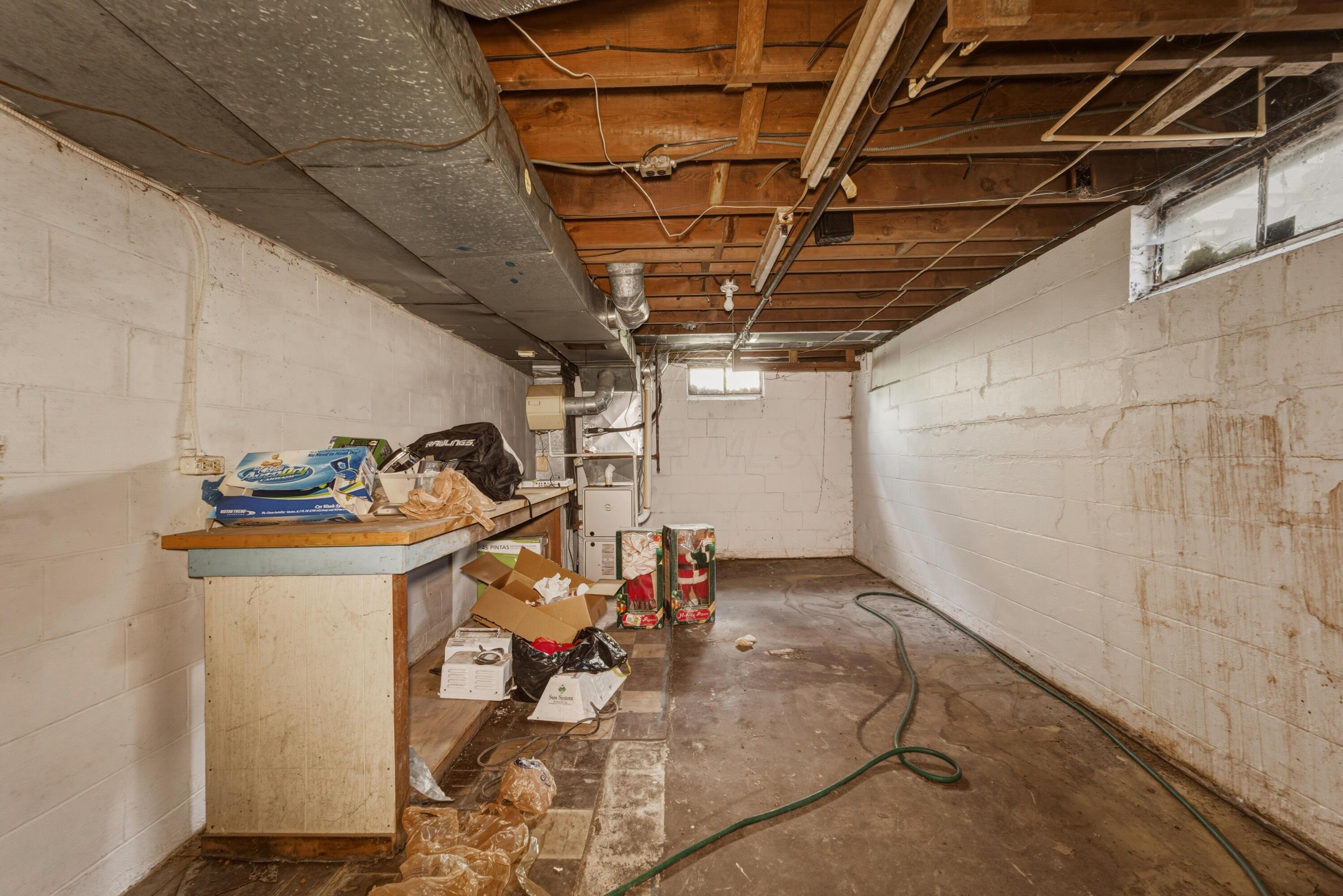 542 South James Road Columbus, OH 43213 - Photo 22 of 24 Basement2