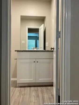 $1,625 | 10258 Robbins Creek, San Antonio, TX 78245