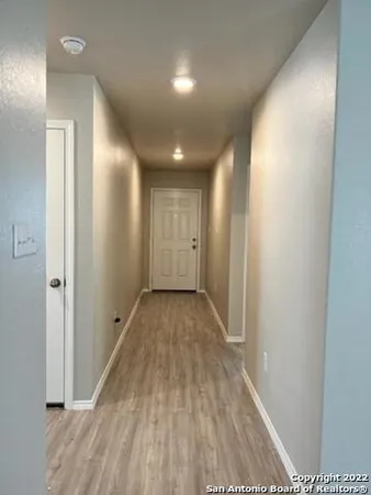 $1,625 | 10258 Robbins Creek, San Antonio, TX 78245