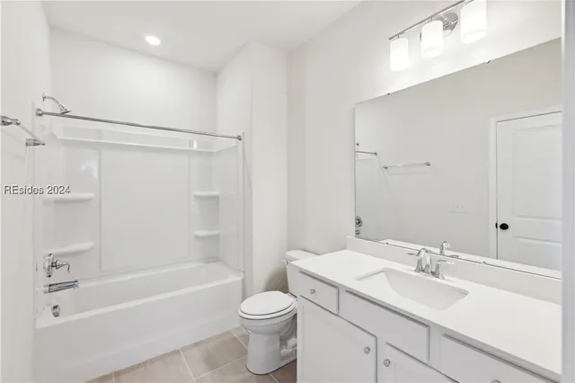 $299,000 | 47 Silver Street, Unit 102, Ridgeland, SC 29936