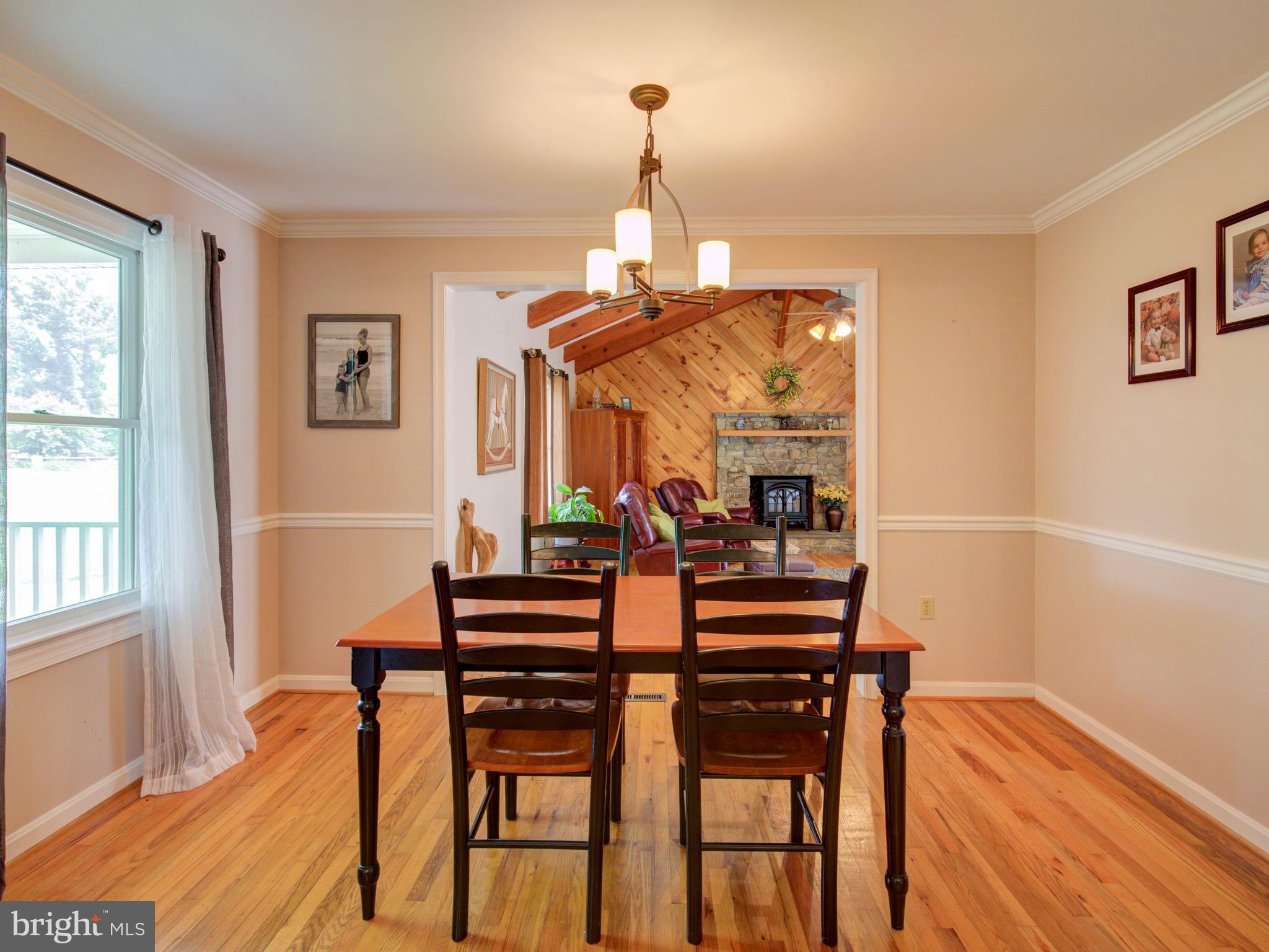 34759 Bloomfield Road Round Hill, VA 20141 - Photo 11 of 28 Dining Room