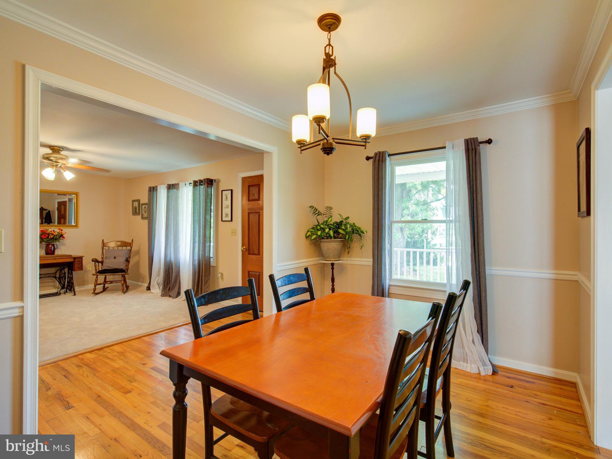 34759 Bloomfield Road Round Hill, VA 20141 - Photo 10 of 28 Dining Room