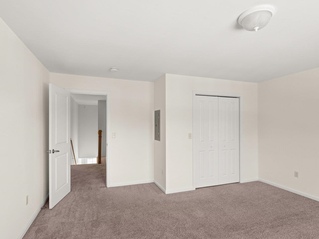 107 John Fay Road, Unit 206 South Burlington, VT 05403 - Photo 12 of 18 Gallery Image 12
