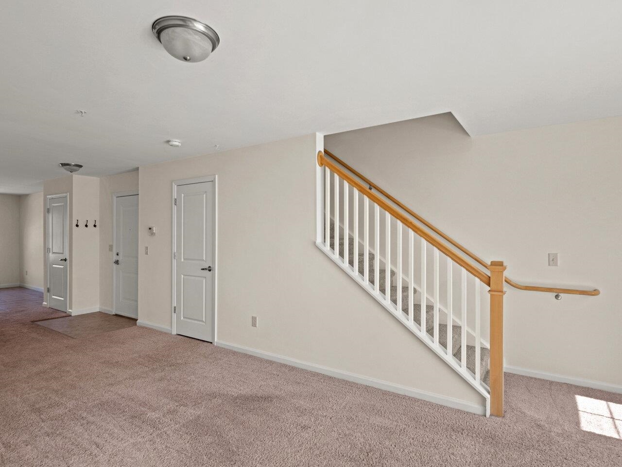 107 John Fay Road, Unit 206 South Burlington, VT 05403 - Photo 7 of 18 Gallery Image 7