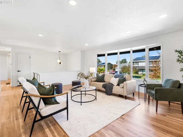 $639,900 | 12942 Northeast Morris Street, Portland, OR 97230