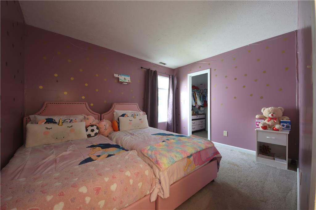 6860 Decatur Ridge Place Indianapolis, IN 46221 - Photo 14 of 17