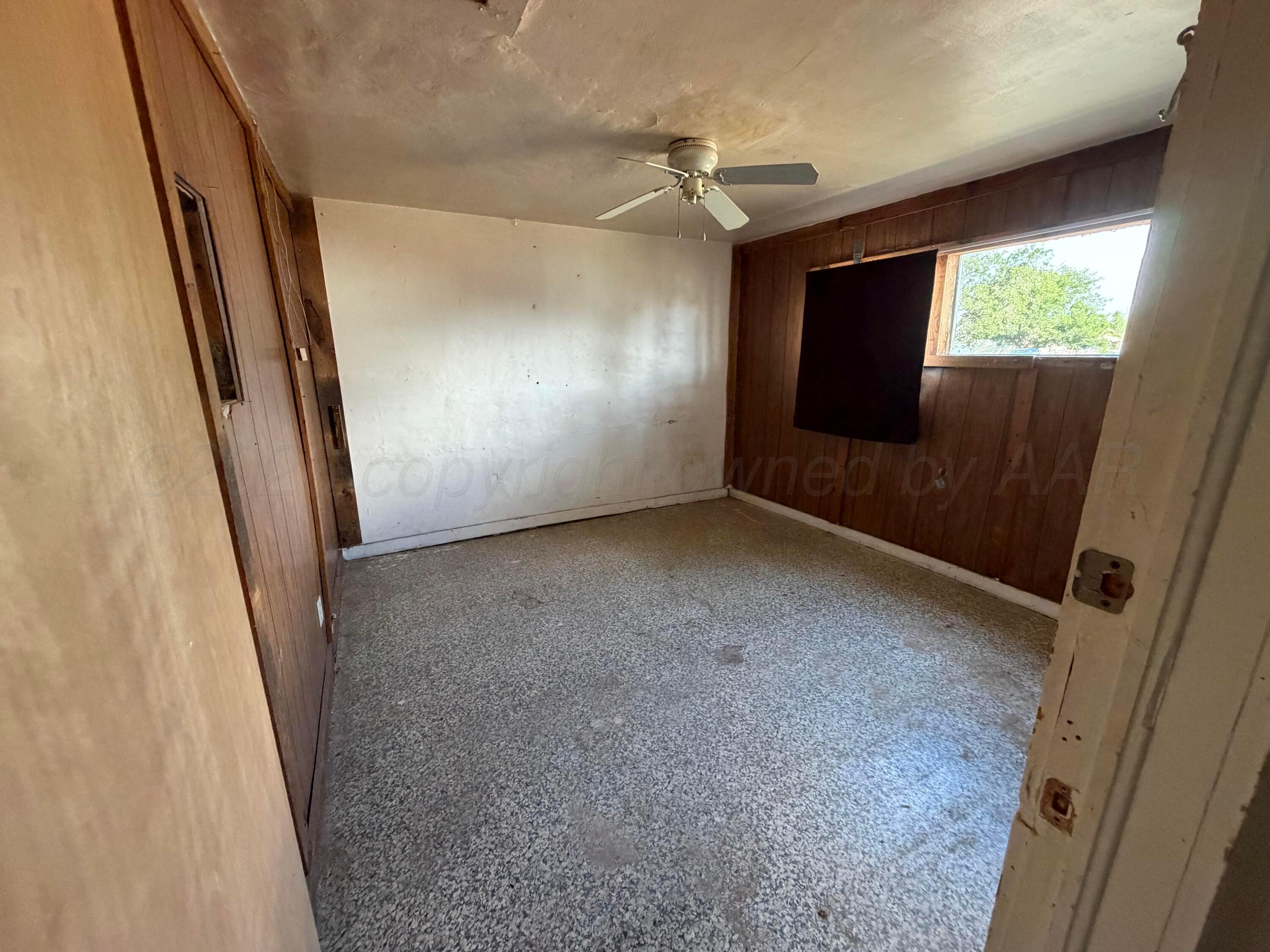 407 Elm Street Fritch, TX 79036 - Photo 10 of 37 407 W Elm St., Fritch, TX