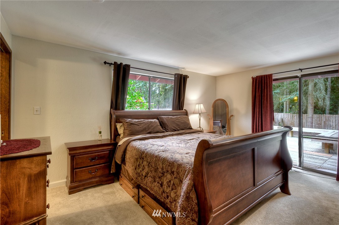 14606 161st Avenue Southeast Renton, WA 98059 - Photo 11 of 21