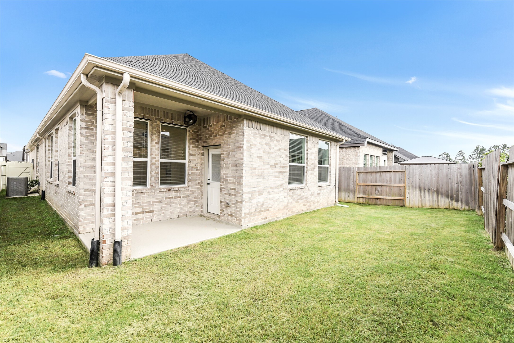 17730 Tree Of Heaven Conroe, TX 77385 - Photo 31 of 32