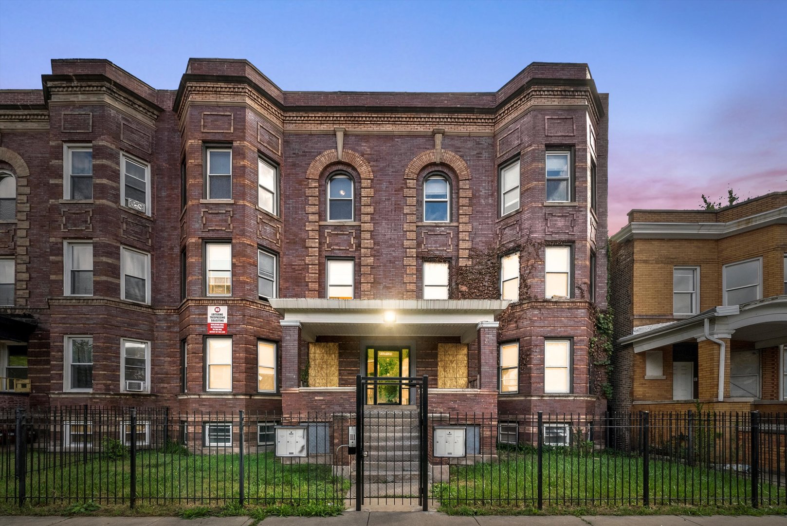 7127 South Normal Boulevard Chicago, IL 60621 - Photo 1 of 20 Gallery Image 1