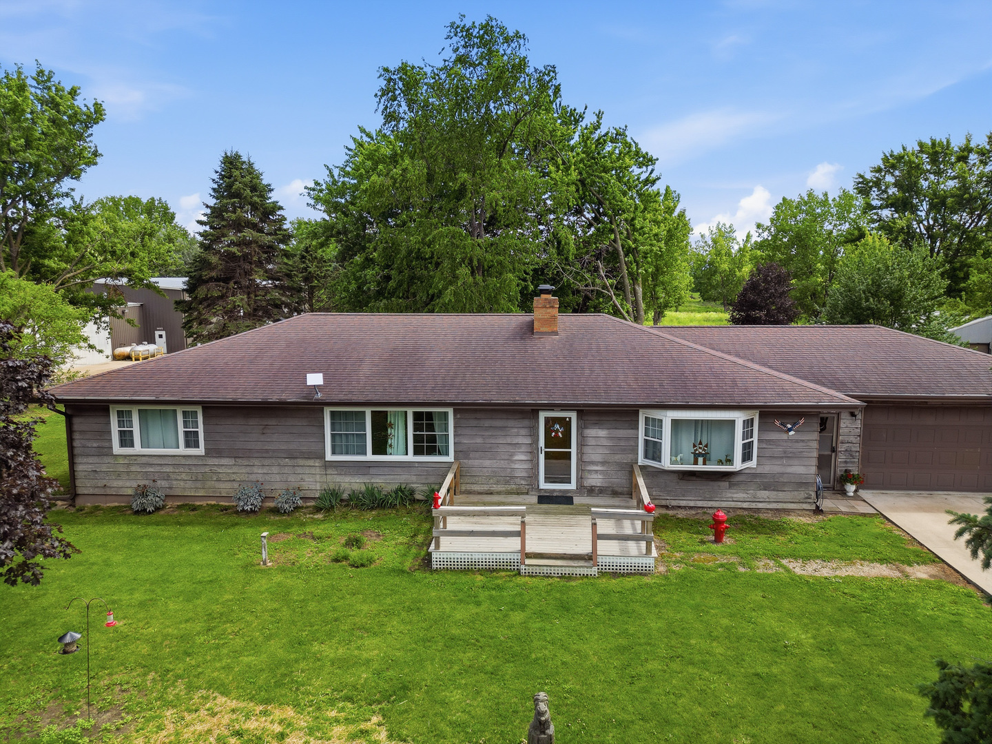 519 Kilgore Road Dixon, IL 61021 - Photo 3 of 67
