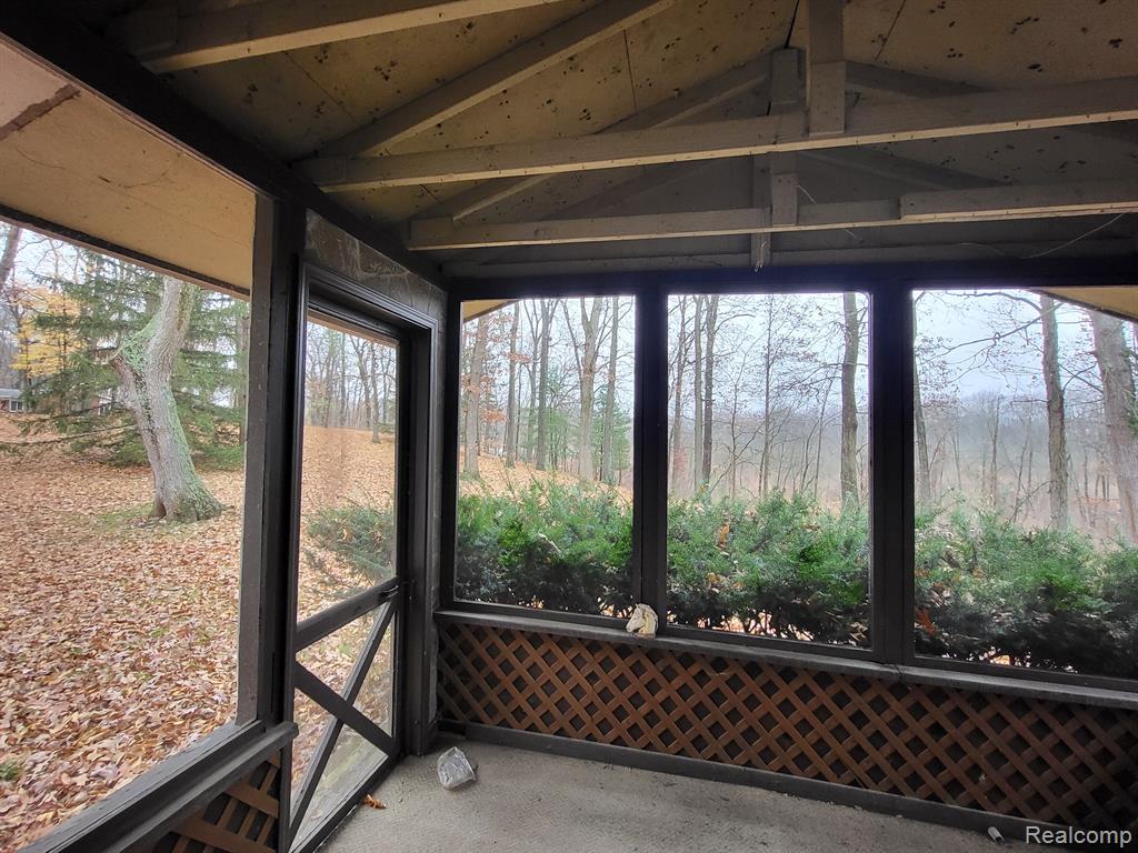 3438 Golf Club Road Howell, MI 48843 - Photo 21 of 24