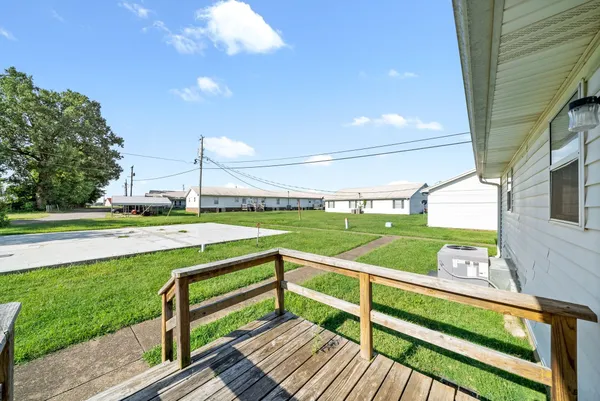 $750 | 306 Thompsonville Lane, Unit 901, Oak Grove, KY 42262