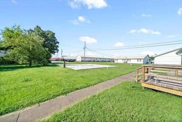 $750 | 306 Thompsonville Lane, Unit 901, Oak Grove, KY 42262