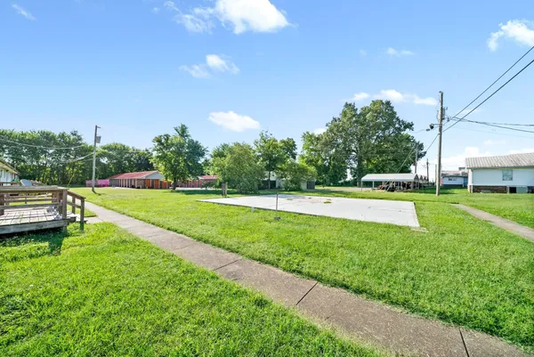 $750 | 306 Thompsonville Lane, Unit 901, Oak Grove, KY 42262