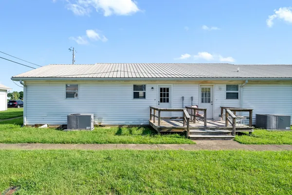 $750 | 306 Thompsonville Lane, Unit 901, Oak Grove, KY 42262