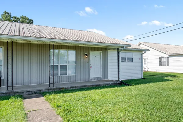 $750 | 306 Thompsonville Lane, Unit 901, Oak Grove, KY 42262