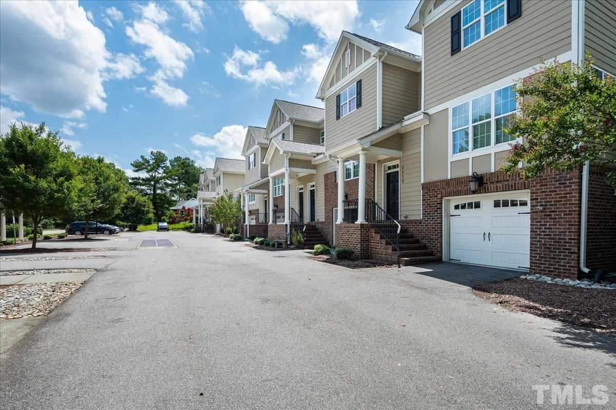 2801-2829 Plumfield Place Raleigh, NC 27607 - Photo 8 of 30