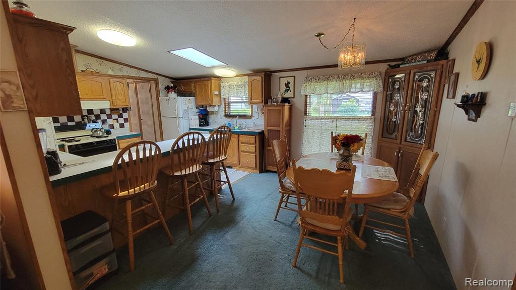 4349 Bay Road Gladwin, MI 48624 - Photo 10 of 26