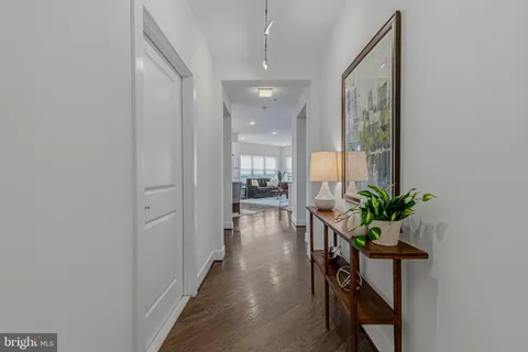 $690,000 | 2905 Bleeker Street, Unit 4404, Fairfax, VA 22031