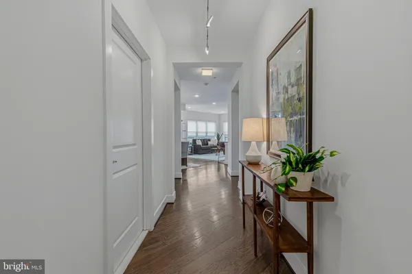 $690,000 | 2905 Bleeker Street, Unit 4404, Fairfax, VA 22031