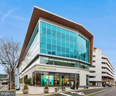 $690,000 | 2905 Bleeker Street, Unit 4404, Fairfax, VA 22031