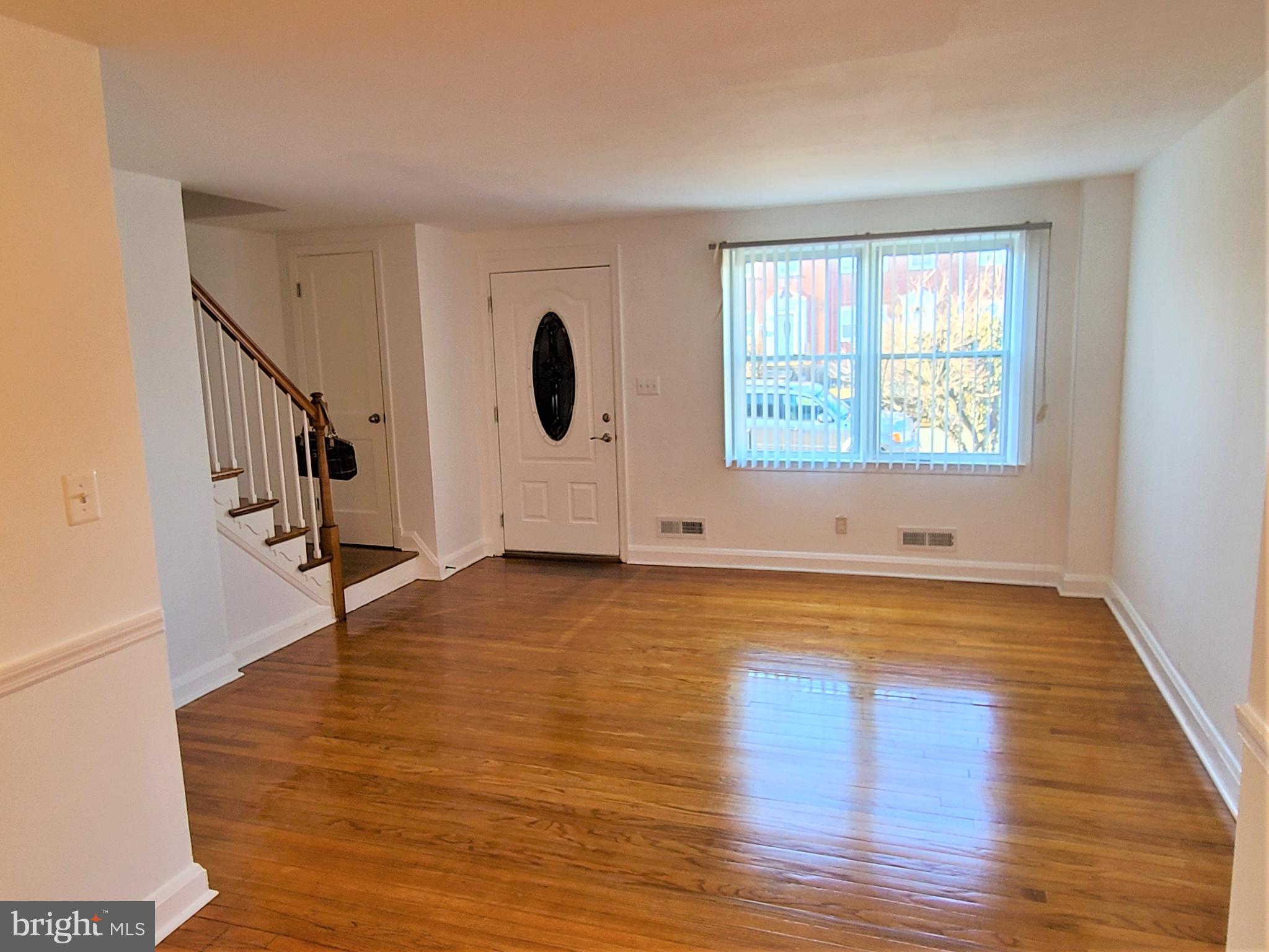 1553 Clairidge Road Baltimore, MD 21207 - Photo 2 of 26