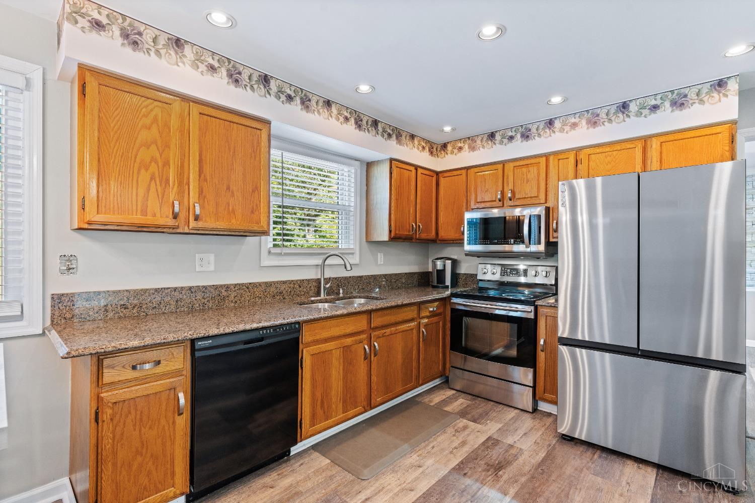 4071 East Kemper Road Sharonville, OH 45241 - Photo 11 of 42