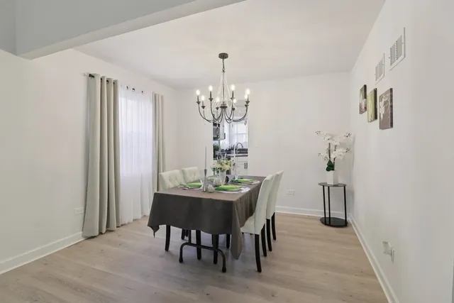 $394,900 | 17005 Thackery Street, Oak Forest, IL 60452