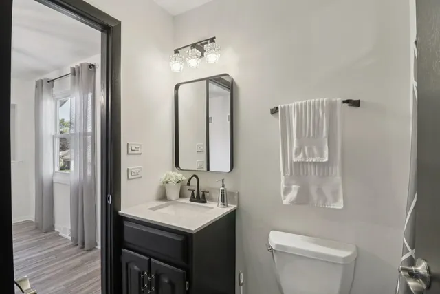 $394,900 | 17005 Thackery Street, Oak Forest, IL 60452