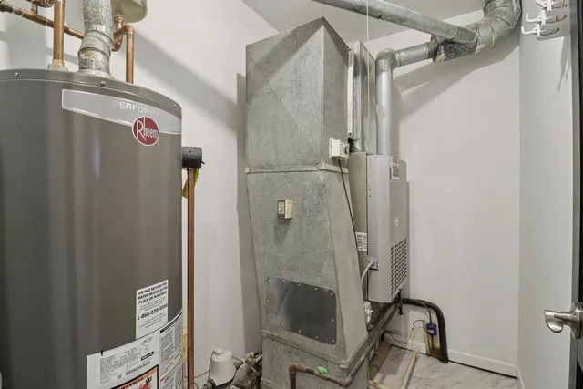 $394,900 | 17005 Thackery Street, Oak Forest, IL 60452