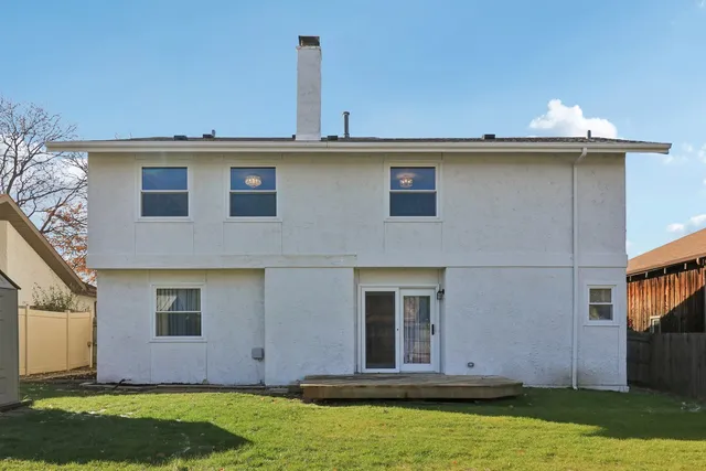 $394,900 | 17005 Thackery Street, Oak Forest, IL 60452