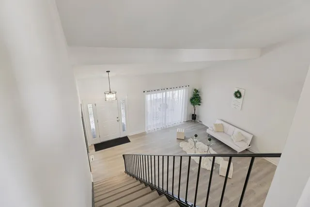 $394,900 | 17005 Thackery Street, Oak Forest, IL 60452