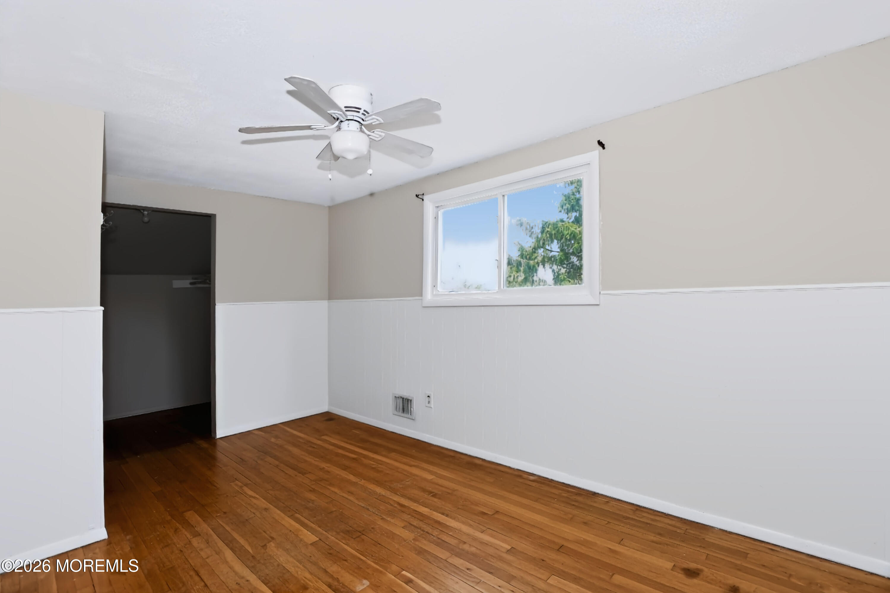 33 Alan Terrace Howell, NJ 07731 - Photo 32 of 42 518A6054