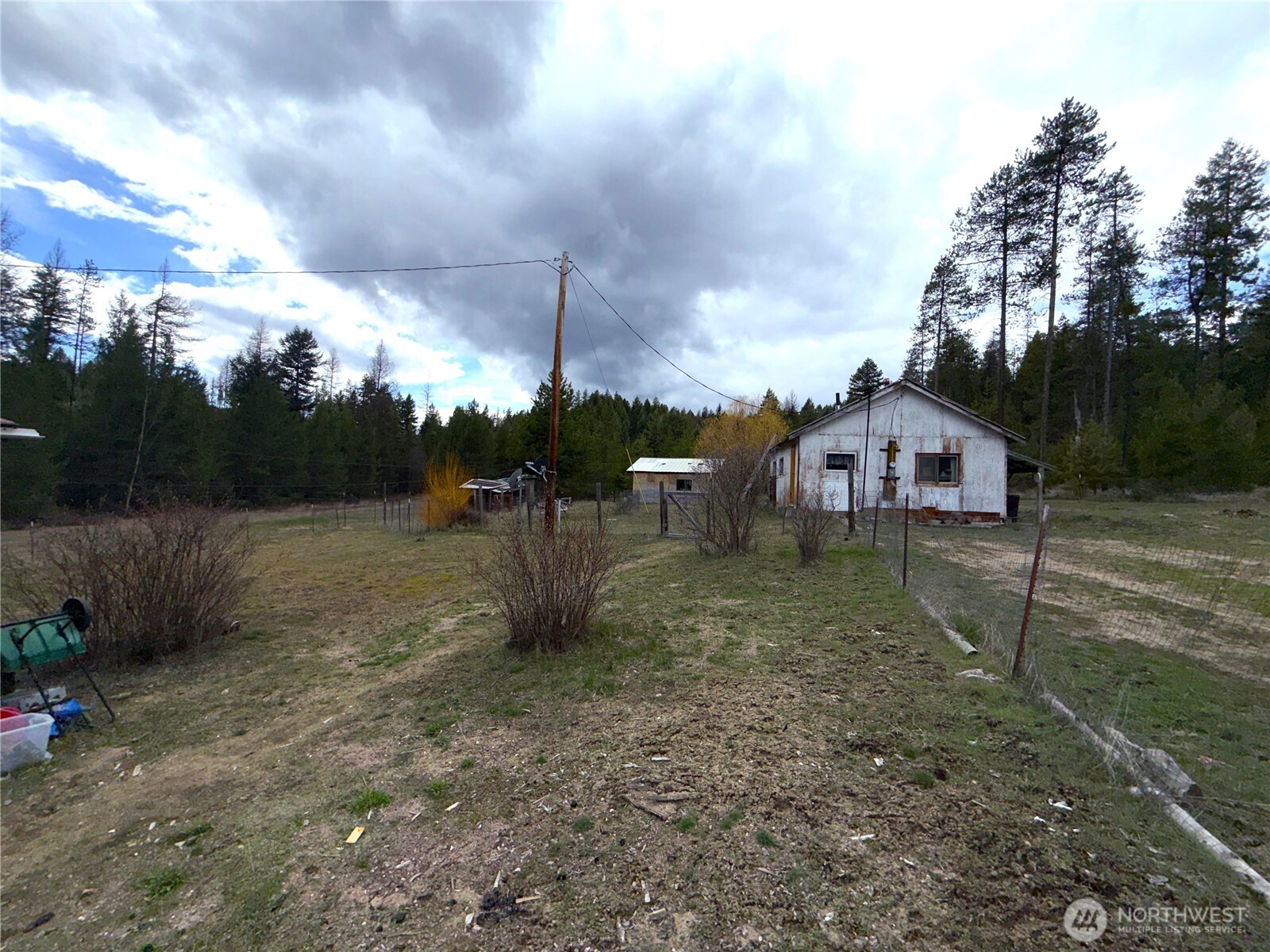 7 Hazel Lane Republic, WA 99166 - Photo 14 of 28