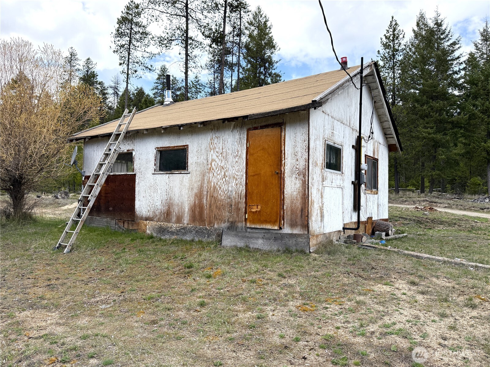 7 Hazel Lane Republic, WA 99166 - Photo 16 of 28