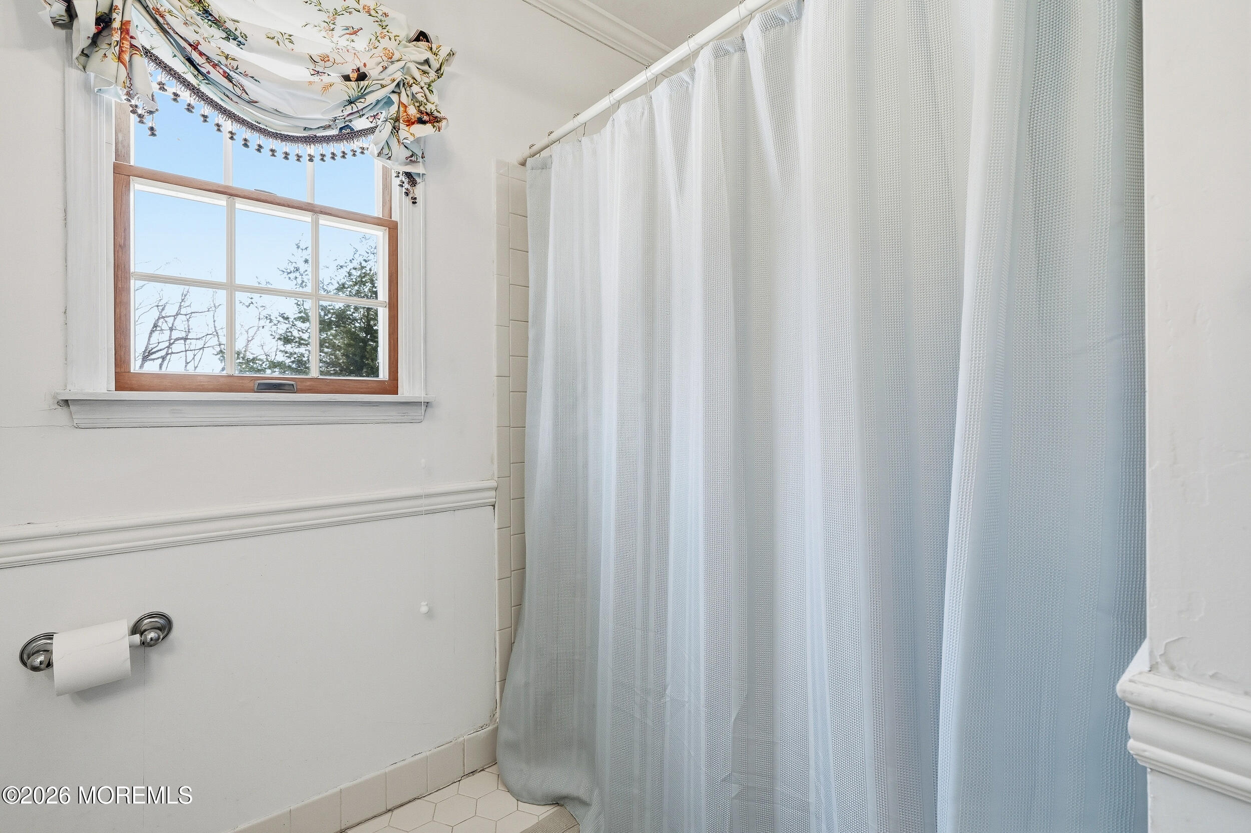 69 Five Points Road Freehold, NJ 07728 - Photo 64 of 98 Shower/Tub