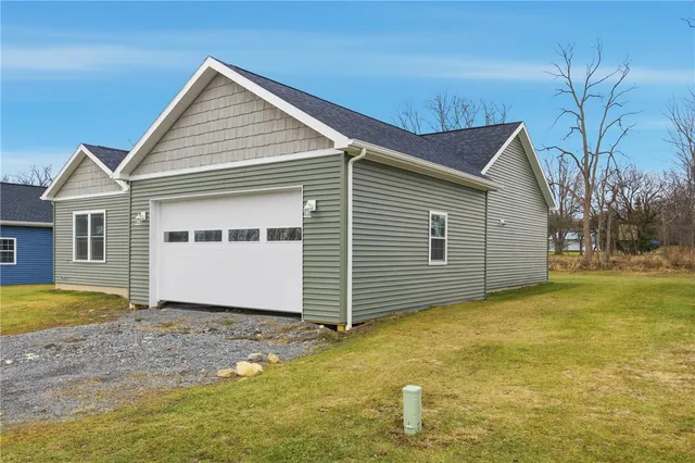 $415,000 | 2006 Maes Landing, Canandaigua Town, NY 14424