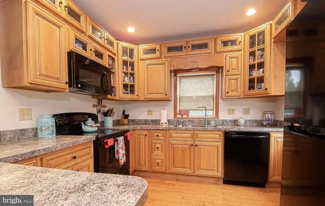 $1,200 | 2180 Strasburg Road, Front Royal, VA 22630