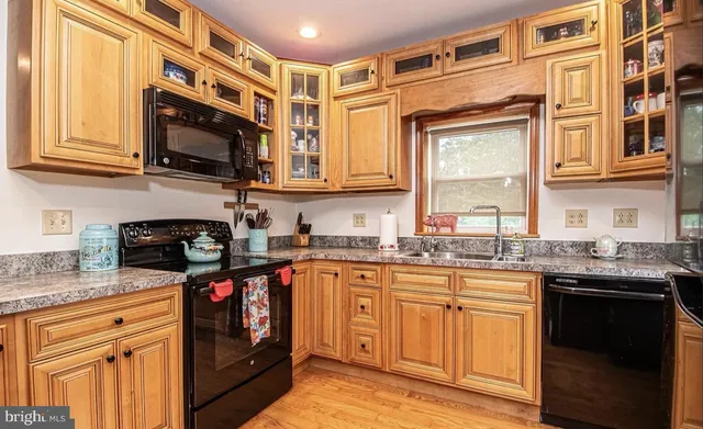 $1,200 | 2180 Strasburg Road, Front Royal, VA 22630