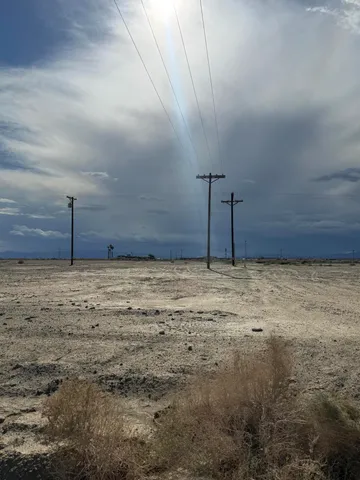 a view of a livingroom