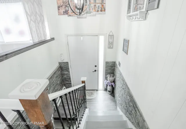 $350,000 | 3118 Ogontz Drive, Pocono Lake, PA 18347