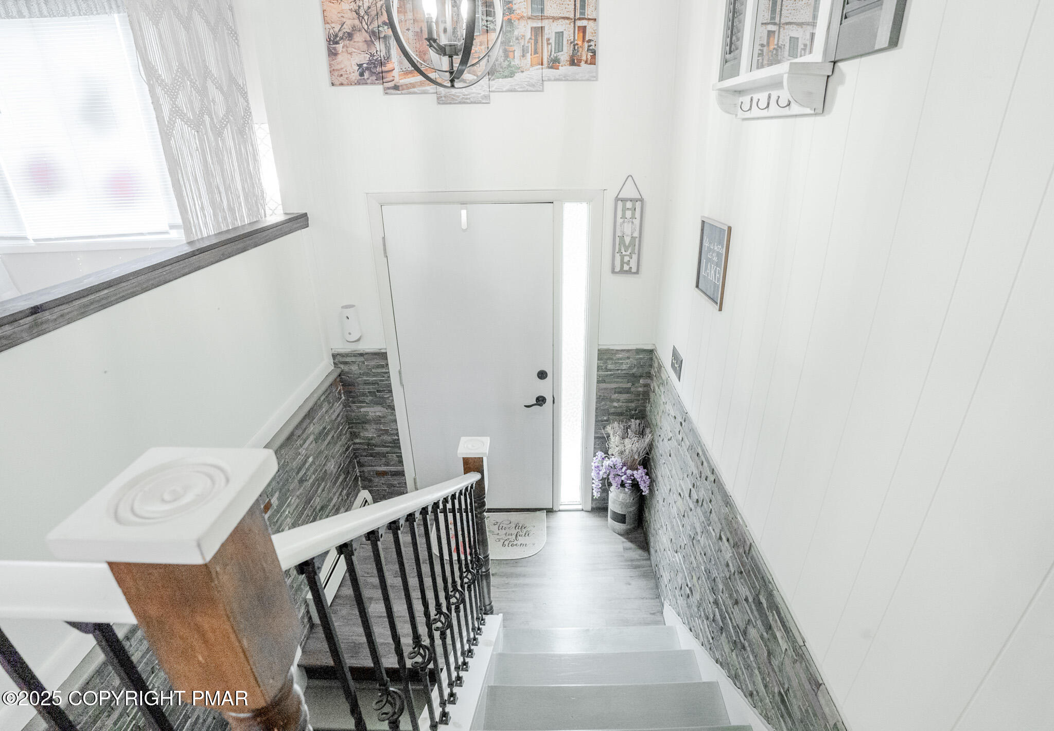 3118 Ogontz Drive Pocono Lake, PA 18347 - Photo 15 of 66 Foyer