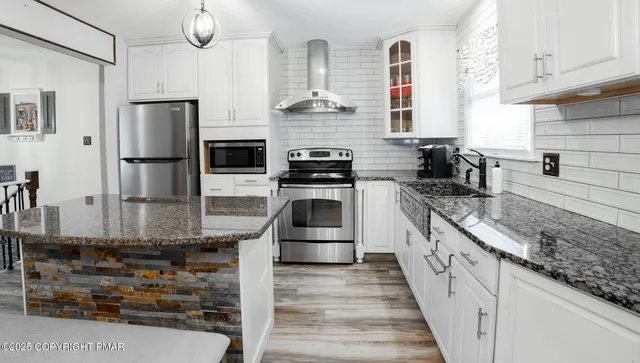 $350,000 | 3118 Ogontz Drive, Pocono Lake, PA 18347