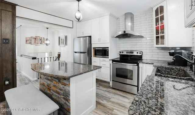 $350,000 | 3118 Ogontz Drive, Pocono Lake, PA 18347