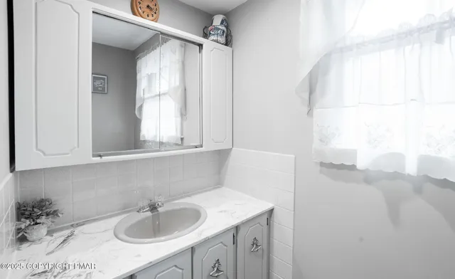 $350,000 | 3118 Ogontz Drive, Pocono Lake, PA 18347