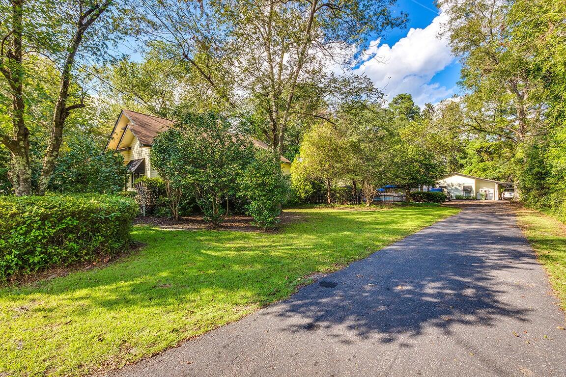 504 Raysor Street St. George, SC 29477 - Photo 4 of 24 20211108193618061753000000-o