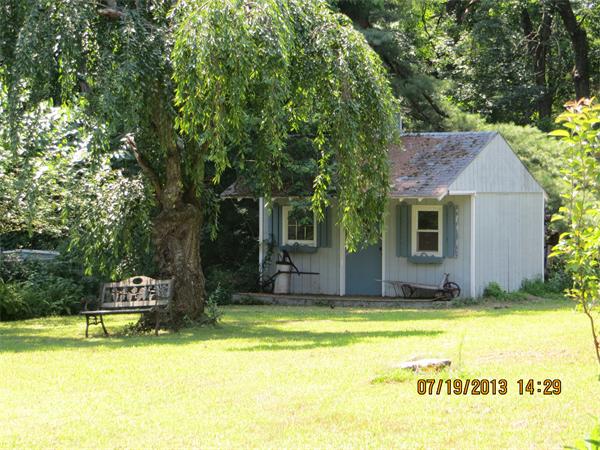 40 Wachusett Street Springfield, MA 01118 - Photo 18 of 19 Gallery Image 18